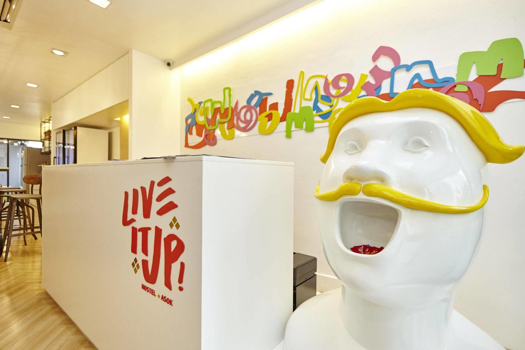 Liveitup Asok By D Varee Μπανγκόκ Εξωτερικό φωτογραφία